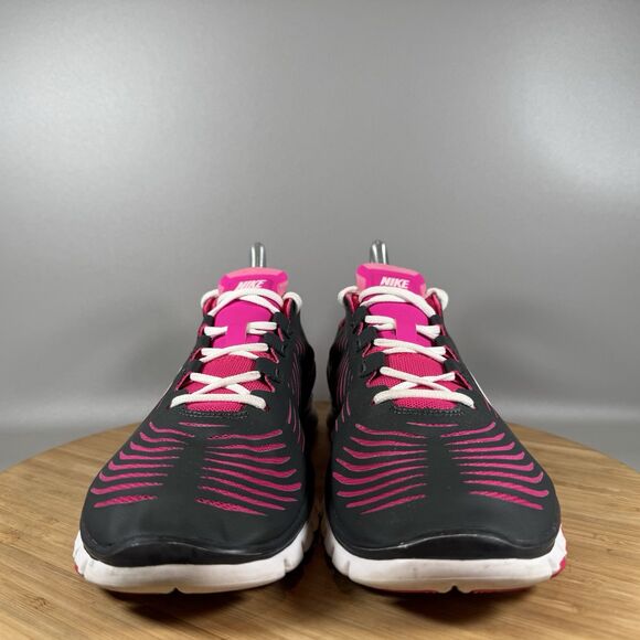 Nike Free Balanza 3.0 Athletic Lace Up Shoe Womens‎ Size 7.5 Black Pink - Picture 2 of 8